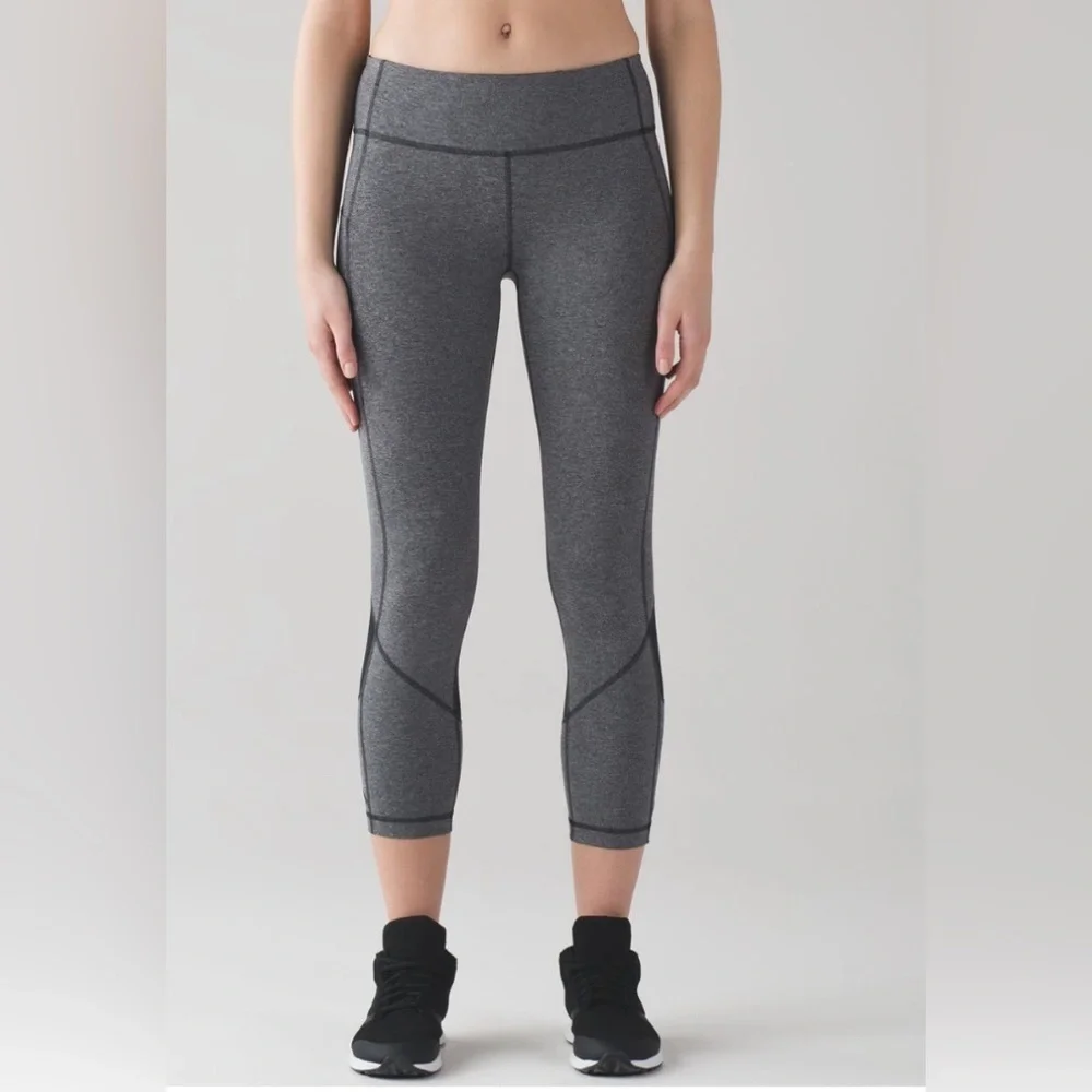 Lululemon Women’s Pace Rival Crop 22’ Leggings, Size 4